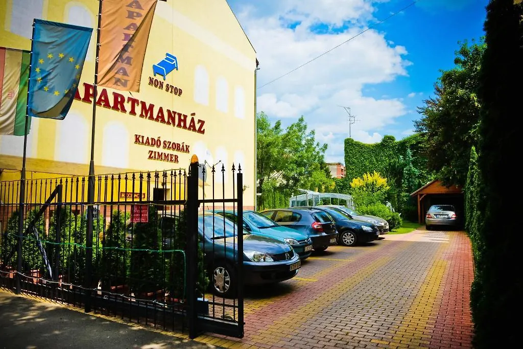 شقة Bl Luxus Apartman سيغيد المجر