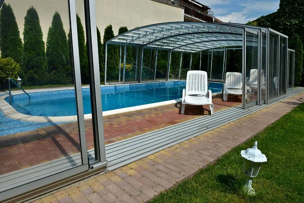 Bl Luxus Apartman Szeged