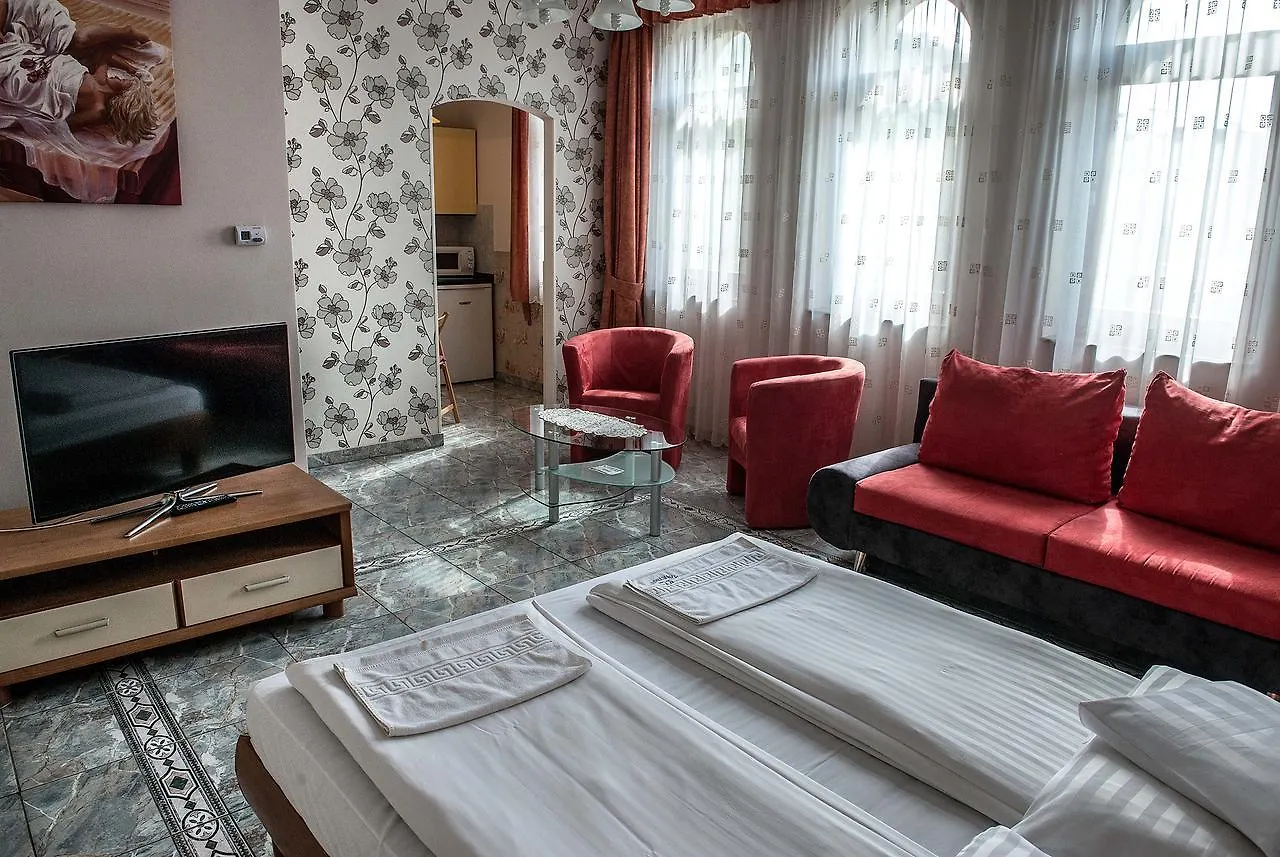 Bl Luxus Apartman Szeged Hungary