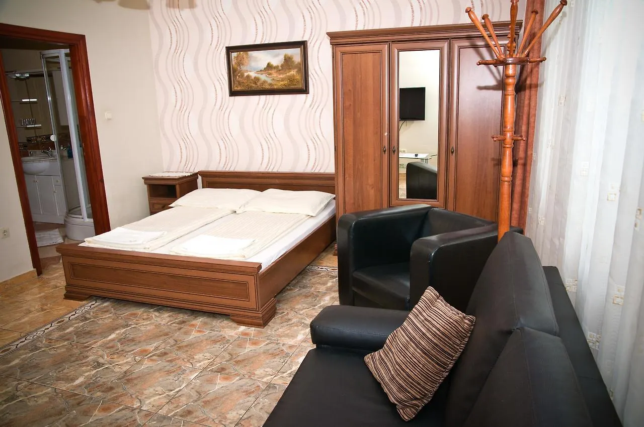 شقة Bl Luxus Apartman سيغيد المجر