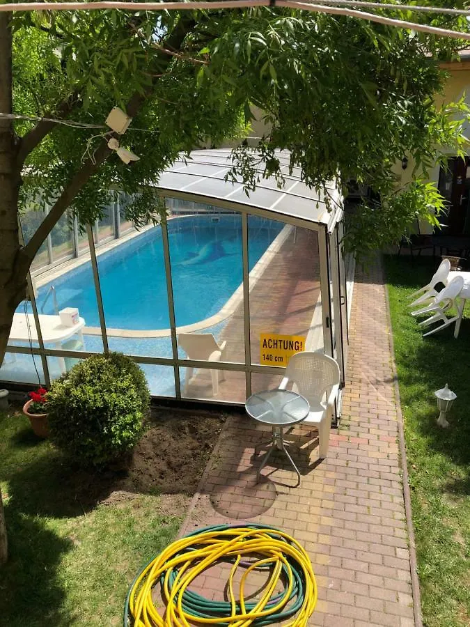 Bl Luxus Apartman سيغيد شقة